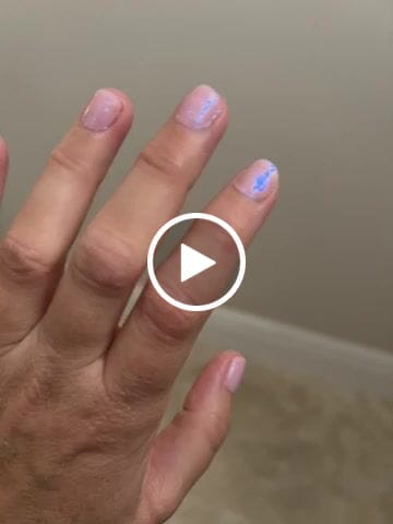 Customer video review of Pink Bunny Speckles DIY Semicured Gel Nail Sticker Kit