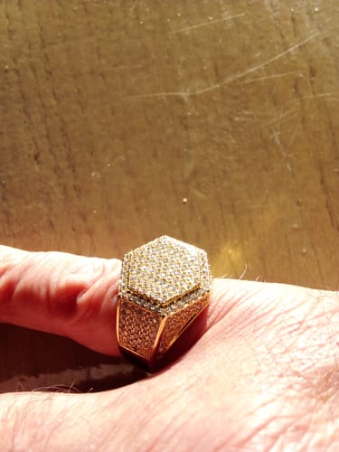 Customer photo review of BAGUE CHEVALIÈRE DIAMANT OR JAUNE