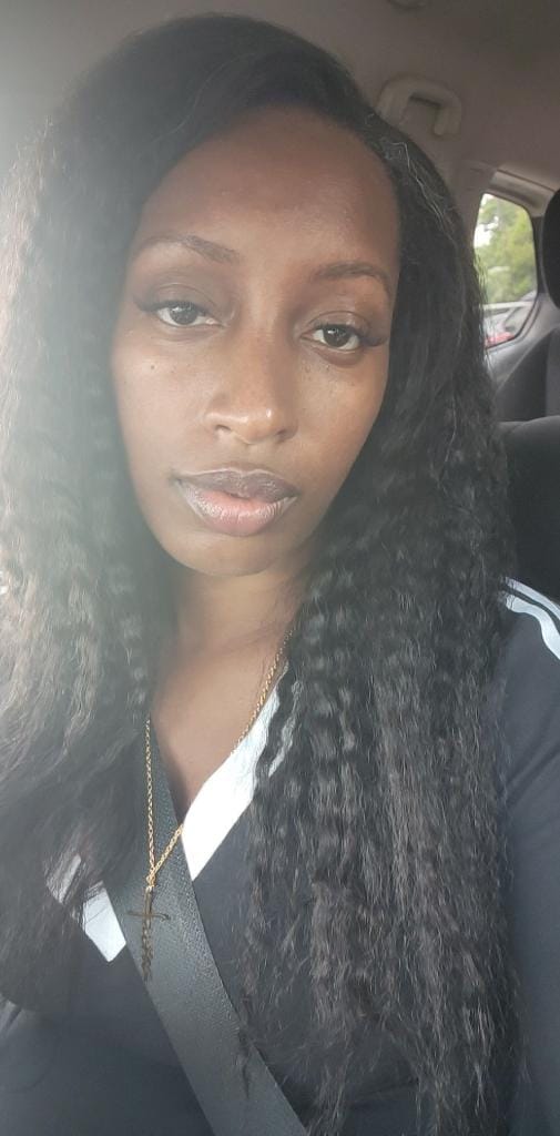 Customer photo review of Seamless Clip In Hair Extensions Kinky Straight
