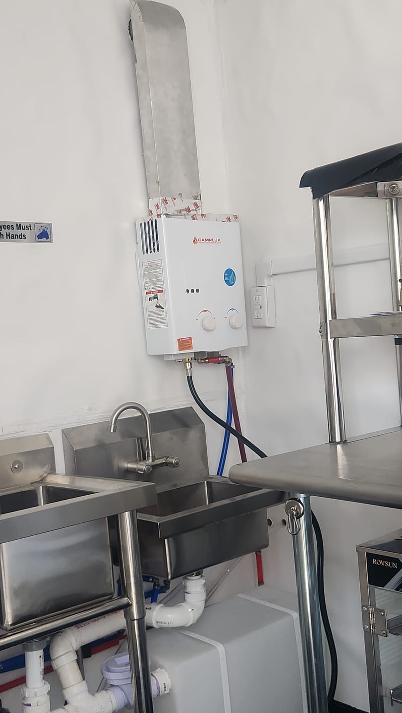 Customer photo review of Camplux 5L 1.32 GPM Outdoor Portable Propane Tankless Water Heater - White