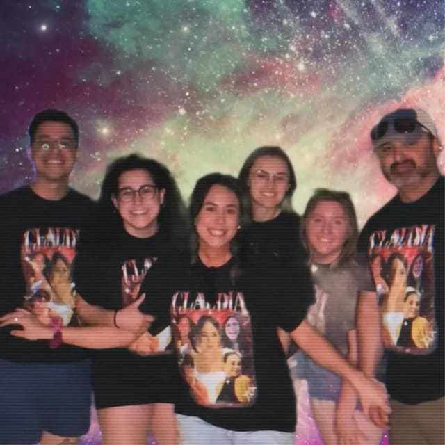 Customer photo review of Custom Vintage Tee