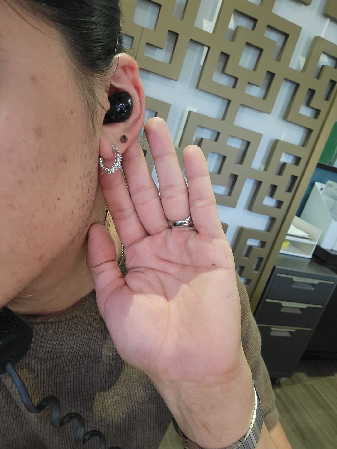 Customer photo review of ARMORED OPEN HOOP EARRING
