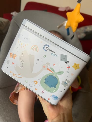 Customer photo review of BABY BOX