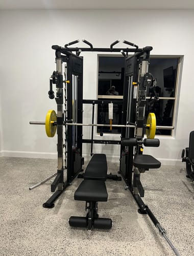Customer photo review of TITANIUM USA F90 PLATINUM SERIES FUNCTIONAL SMITH MACHINE
