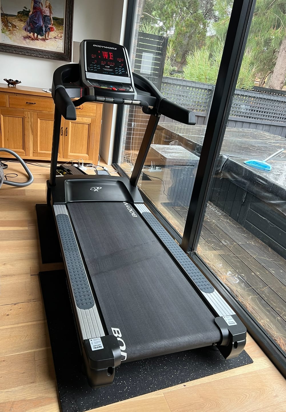 Customer photo review of BODYWORX CHALLENGER JTC400 TREADMILL