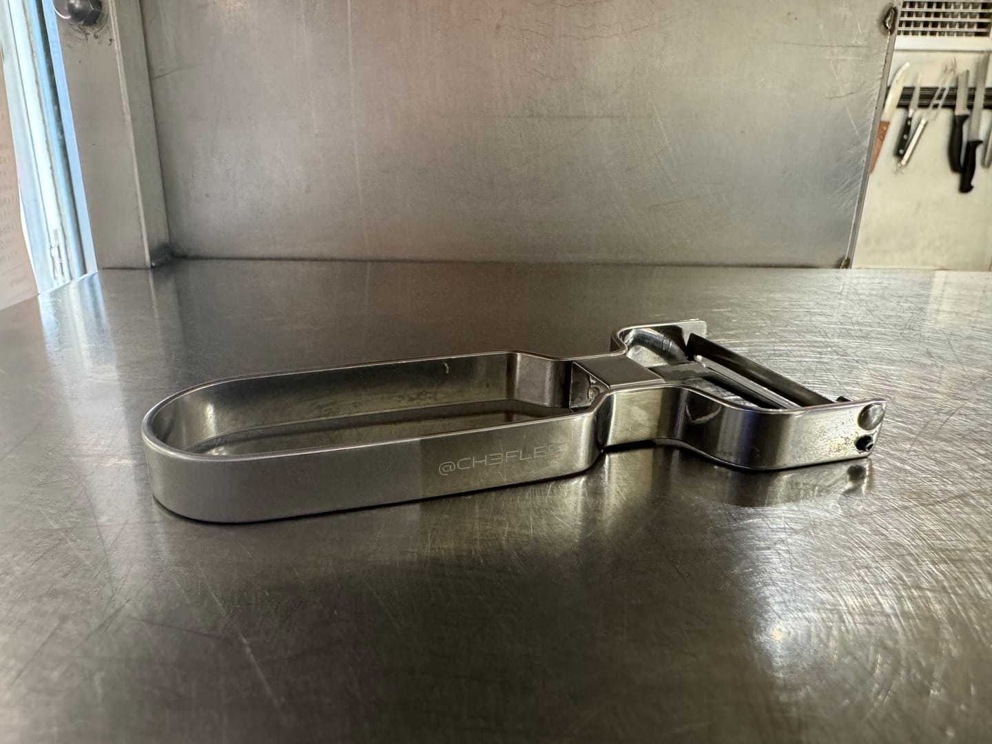 Customer photo review of SkinOff Speed Peeler with replacement blades