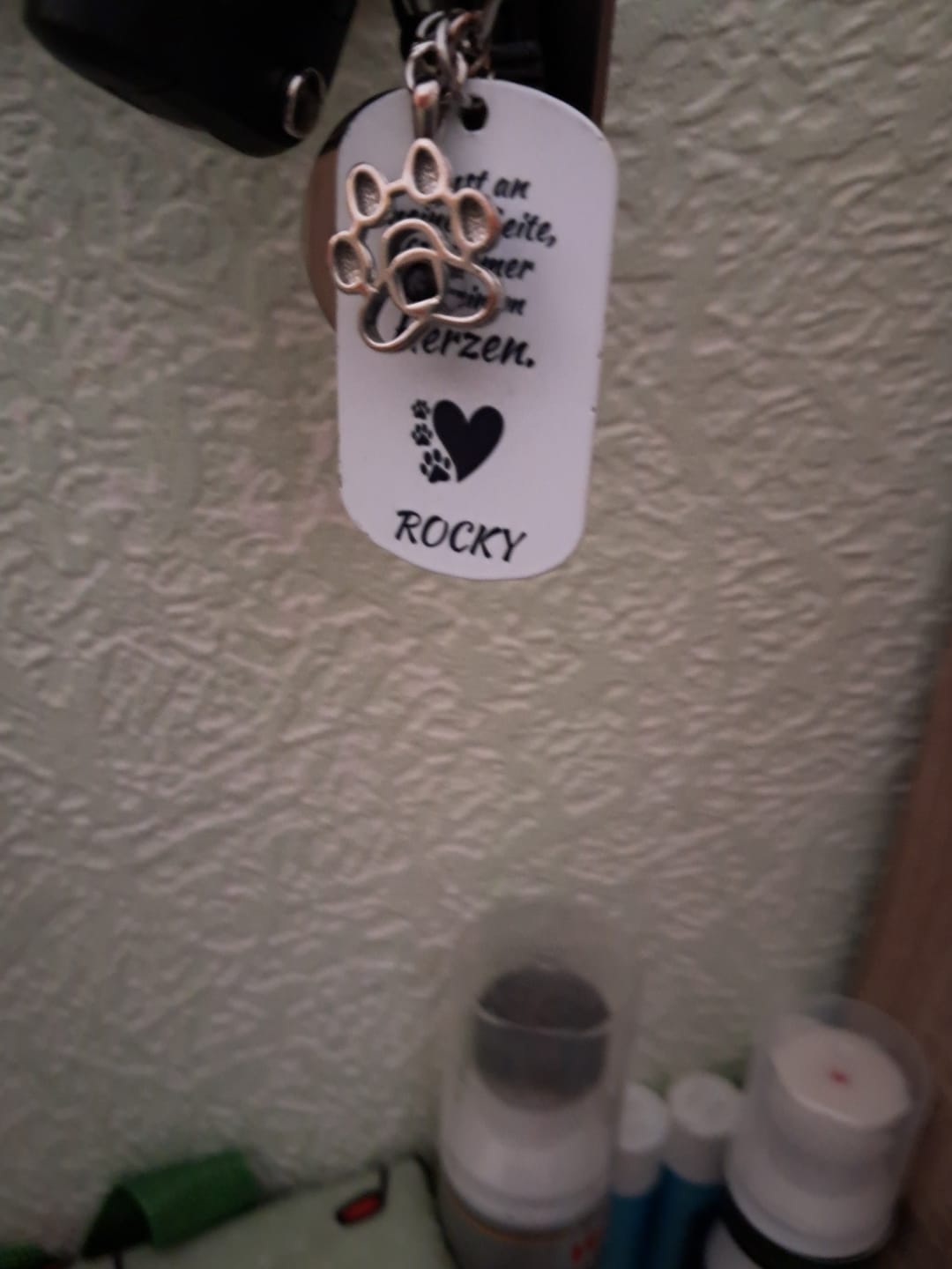 Customer photo review of Für immer im Herzen - Individueller Dog Tag Schlüsselanhänger