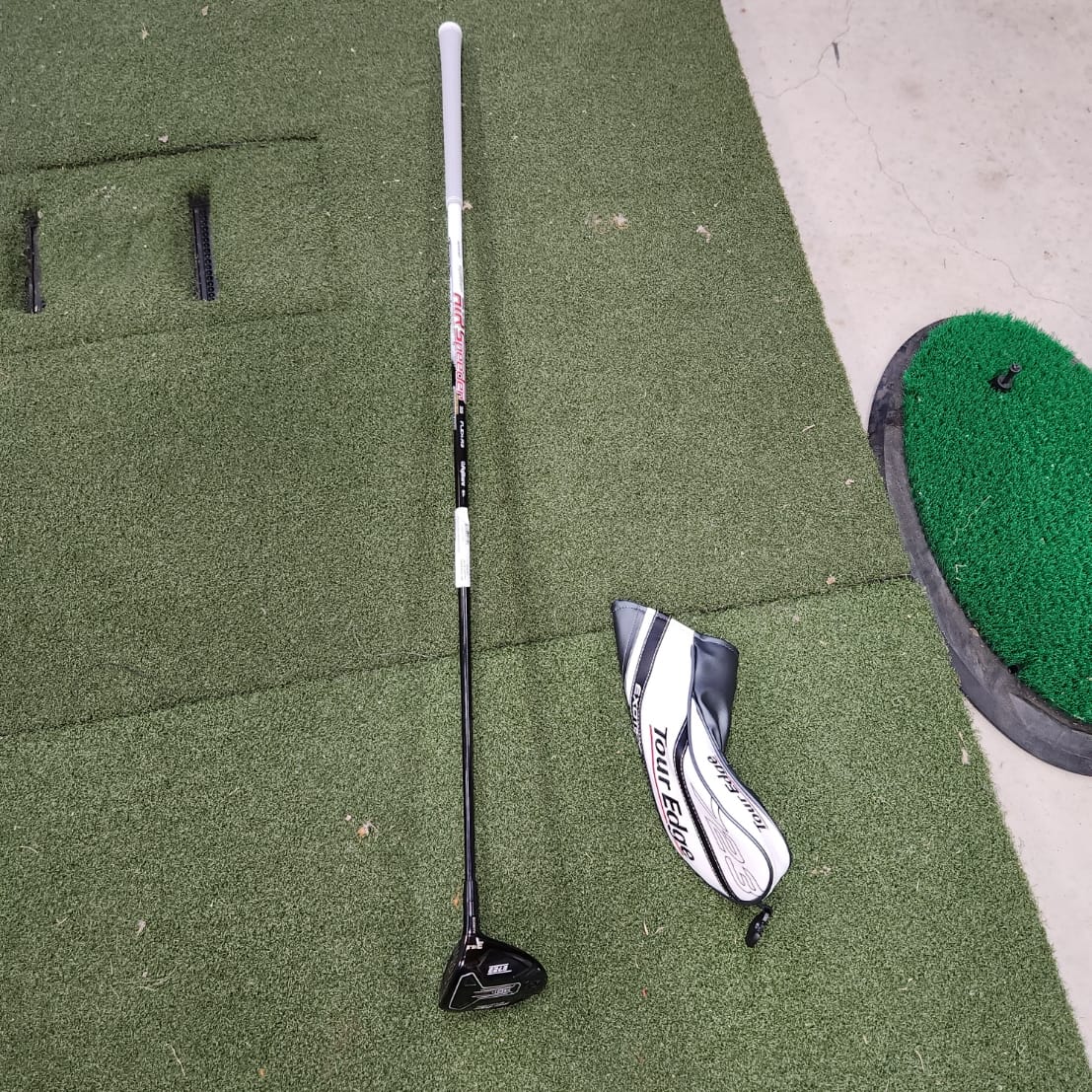 Customer photo review of Certified Pre-Owned Tour Edge Hot Launch E523 Women's Fairway