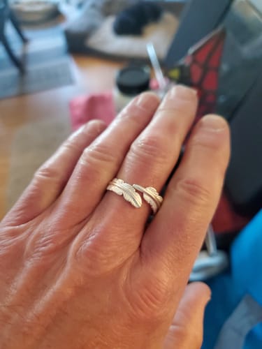 Customer photo review of Feather From An Angel Ring