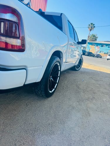 Customer photo review of RV-MR05 DEEP CONCAVE MONOBLOCK FORGED WHEELS