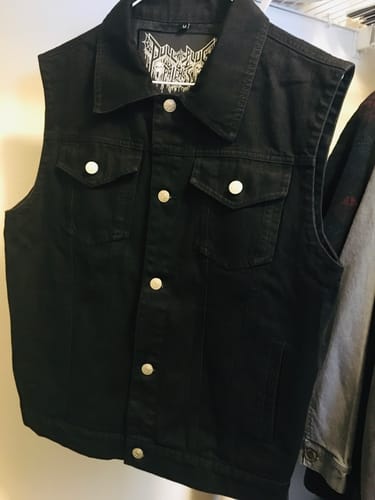Customer photo review of The Left Hand Black - Vest