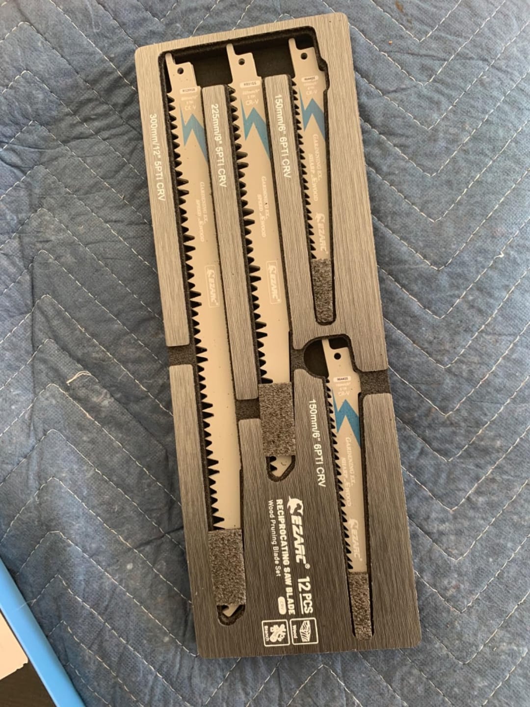 Customer photo review of Tree Pruning/Wood Cutting – 12 Piece Wood Pruning Reciprocating Saw Blade Set