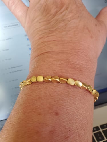 Customer photo review of 100 Mini-Affirmations for Manifesting Anything