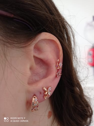 Customer photo review of Boucle d'oreille double anneaux Pauline