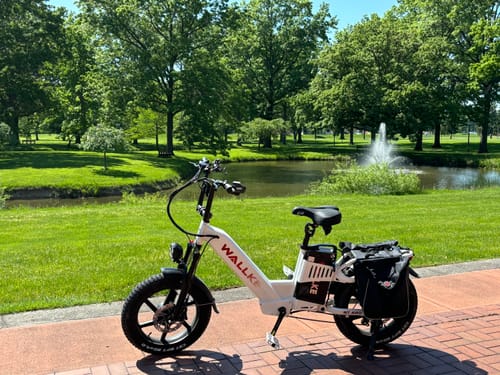 Customer photo review of 2025 Wallke H7 Step-Thru | 3200W Ebike 40/60Ah Battery