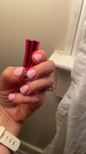 Customer photo review of D315 Ballet Pink Crème Dip Powder