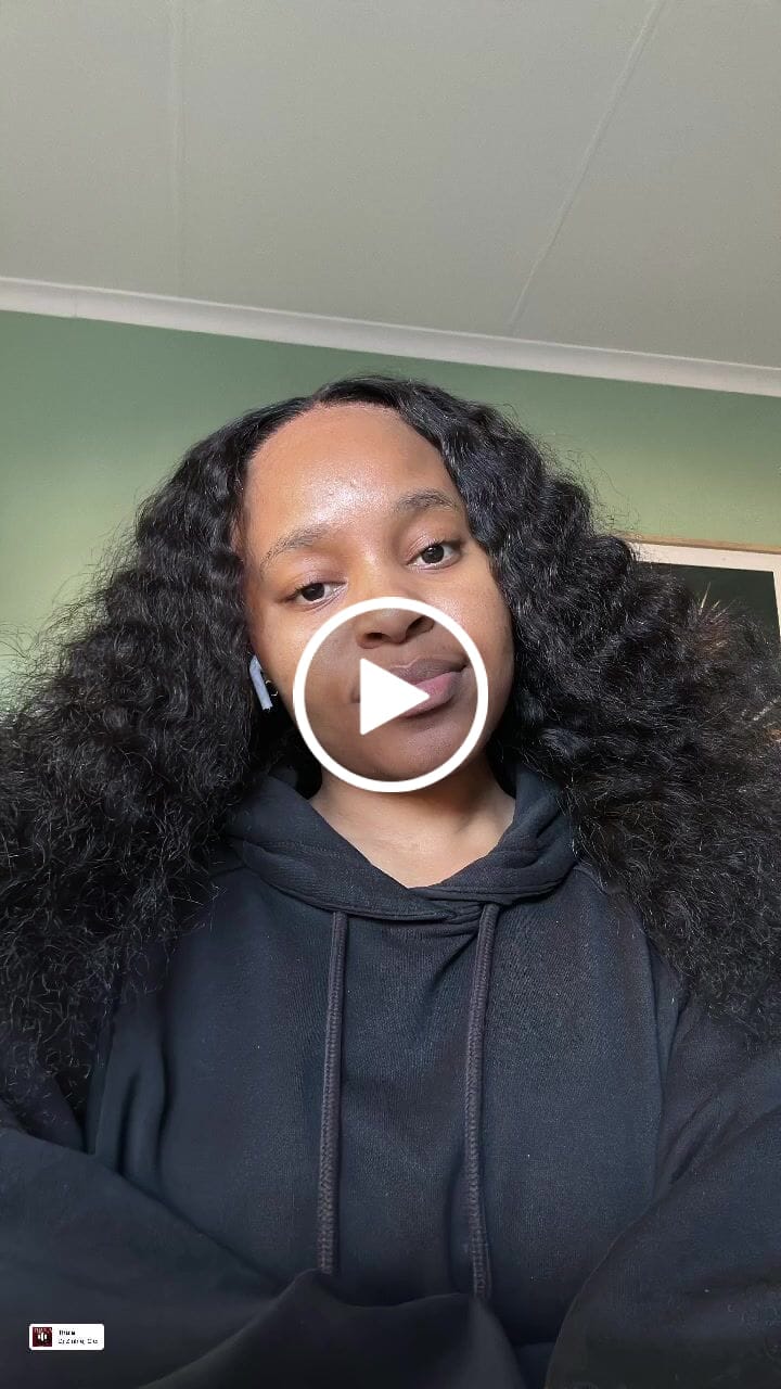 Customer video review of Gorgeous 20-inch Malaysian Long Curly Wig with Lace Closure - Premium Human Hair