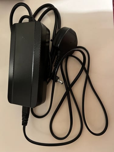 Customer photo review of Charger for M1, M1 Plus, F1