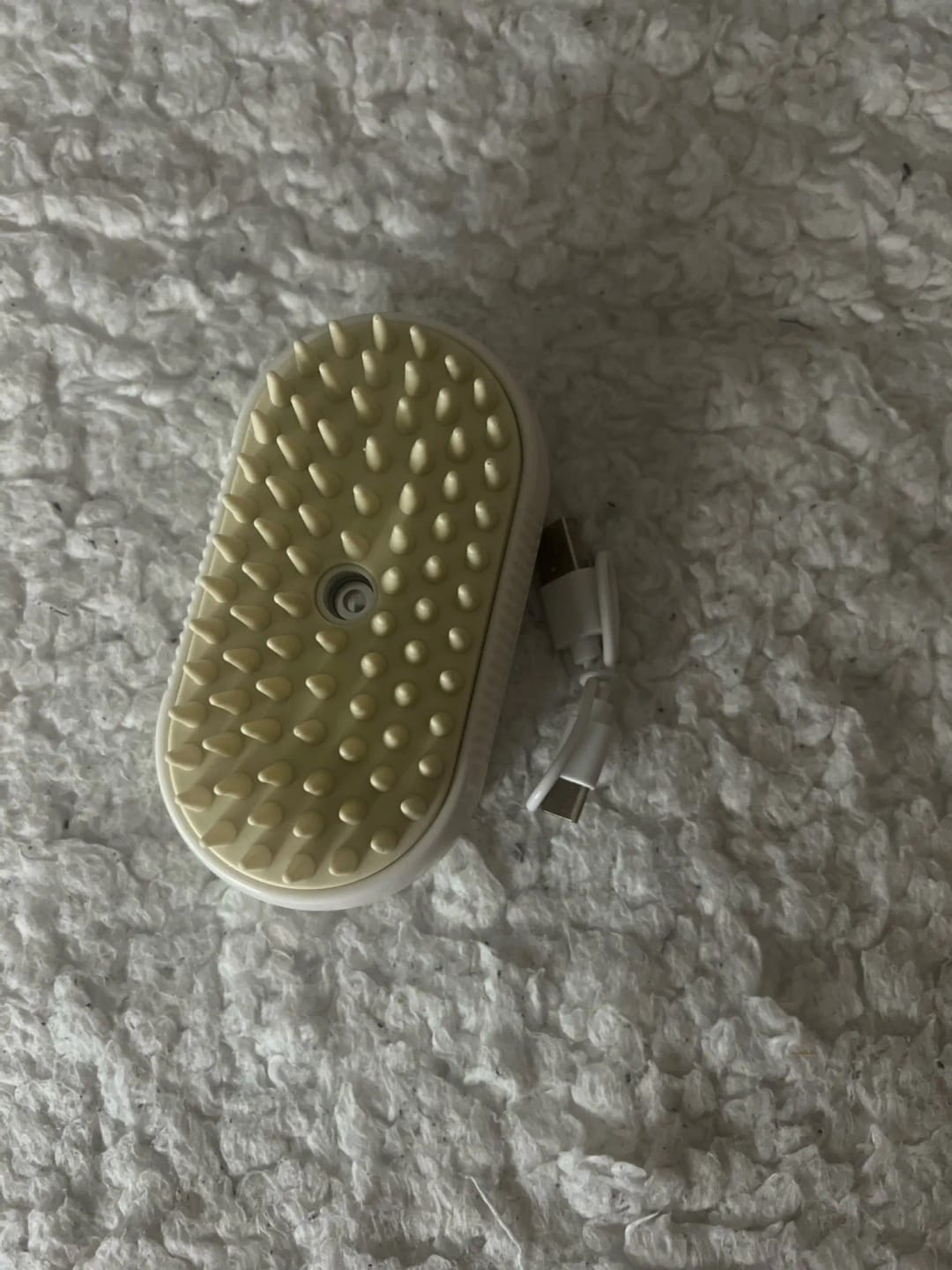 Customer photo review of CLOUD CARE BRUSH