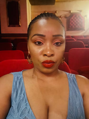 Customer photo review of Gold Precious Era Logo Hoops