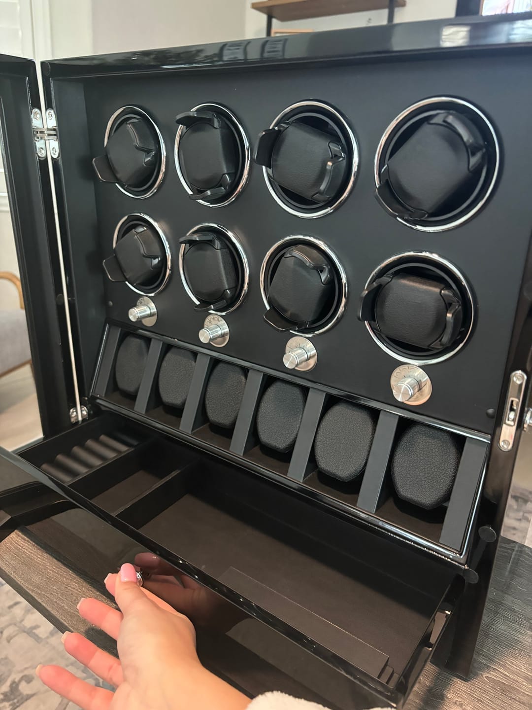 Customer photo review of Classic&Modern Watch Winder with Storage Organizer Case Quiet Mabuchi Motor