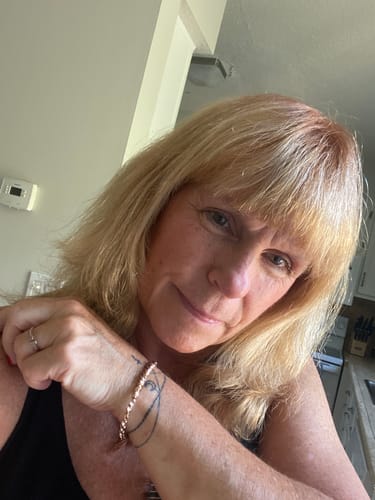 Customer photo review of 100 Mini-Affirmations for Manifesting Anything