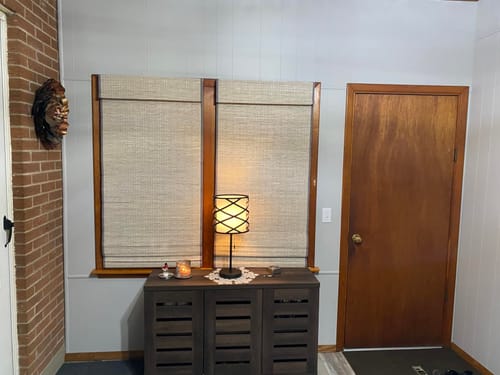 Customer photo review of Keego Premium Natural Fabric Roman Shades Cordless New Arrival