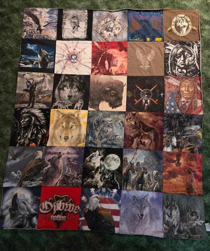 T-shirt quilt with wildlife, nature themes by jean from IL