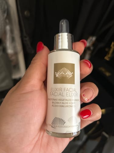 Customer photo review of Elixir facial de Ácido Hialurónico