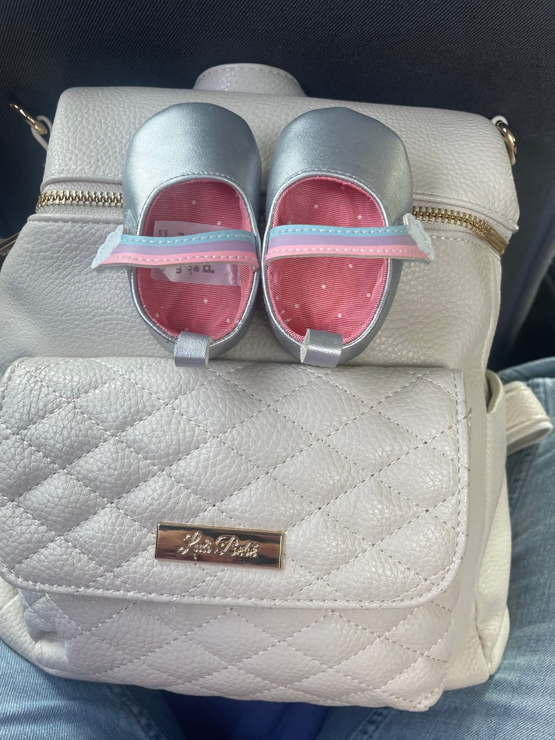 Customer photo review of Navidium Shipping Protection