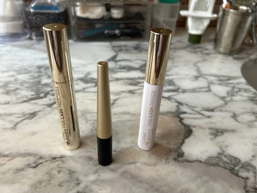 Customer photo review of Long Lashes FOREVER