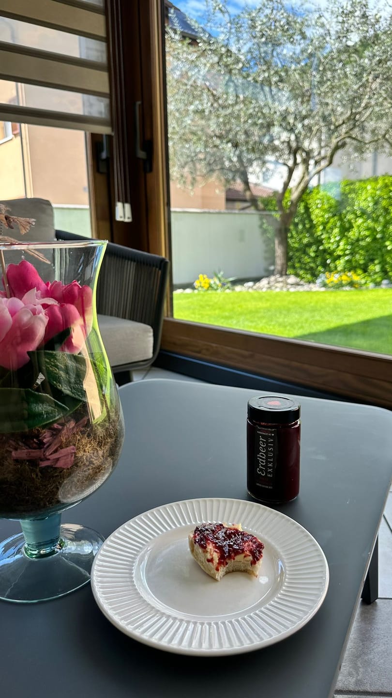 Customer photo review of Erdbeerfruchtaufstrich Mieze Schindler