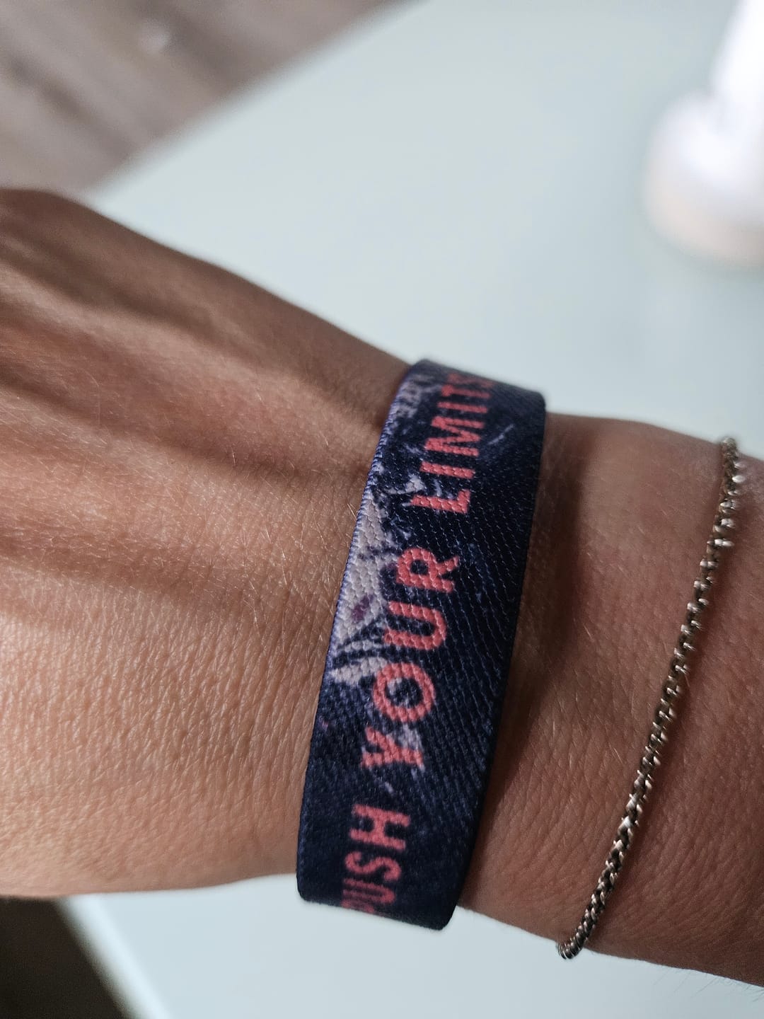 Customer photo review of Push Your Limits - Elastisches Armband
