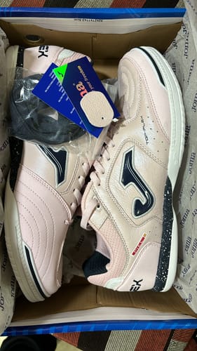 Customer photo review of Zapatilla Joma Top Flex 2413 Rosa Indoor