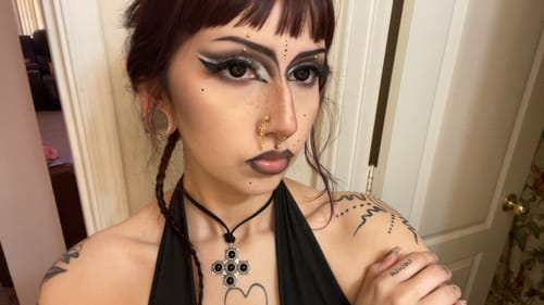 Customer photo review of Eyemoody Midnight Black | 6 Months, 2 pcs
