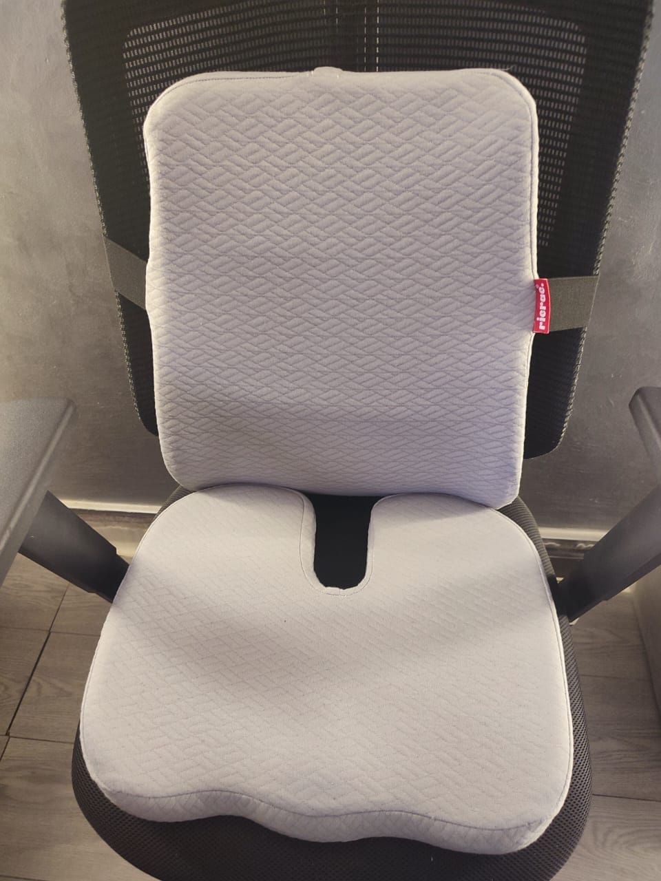 Customer photo review of Ruf- Full back Support Pillow