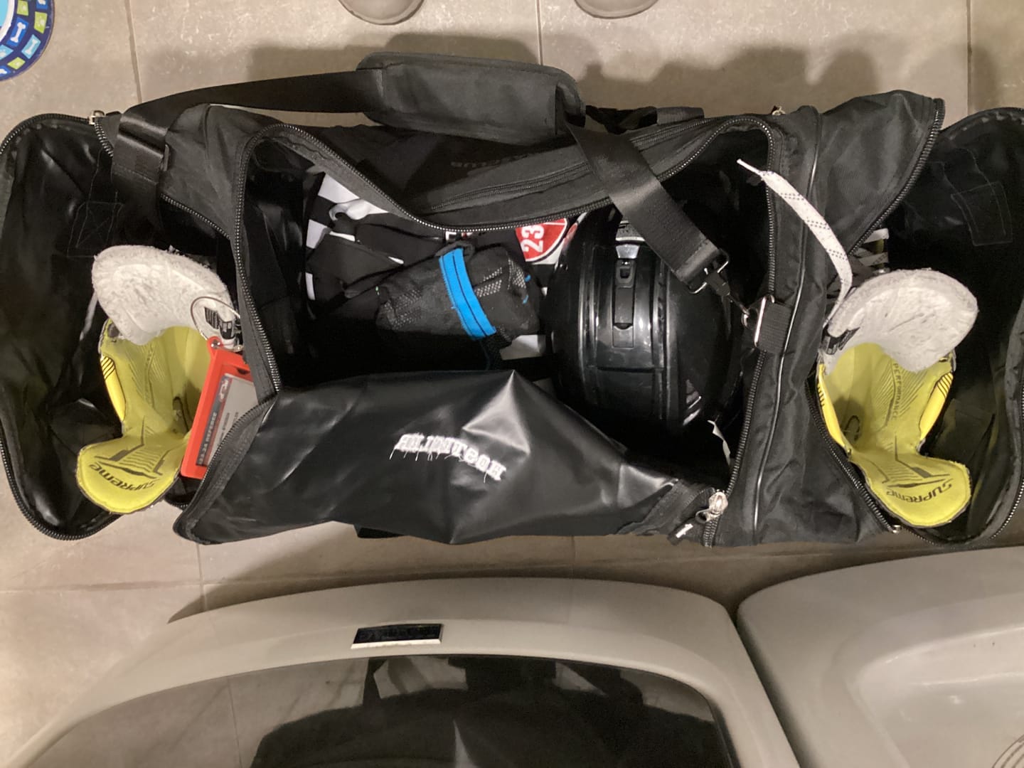 Customer photo review of ZEBRASCLUB ZB1 HOCKEY REFEREE BAG