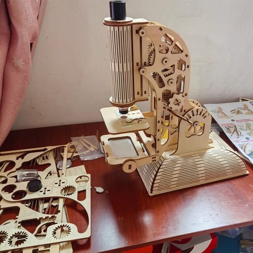 Customer photo review of MICROSCOPE 3D WOODEN PUZZLE
