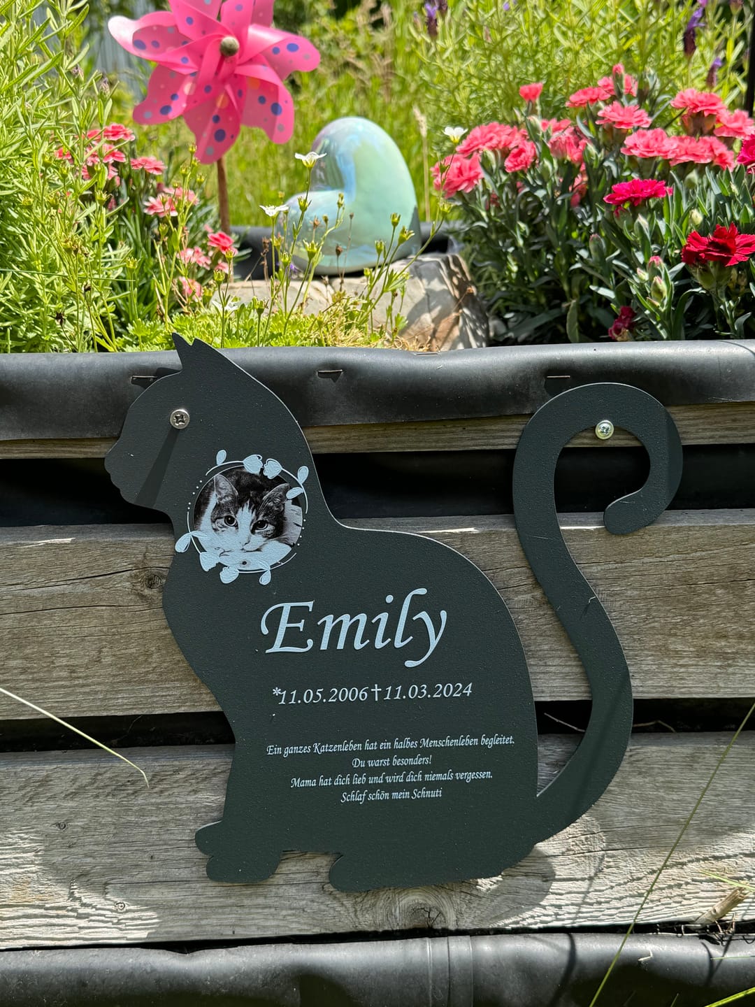 Customer photo review of Gedenktafel - Große Katze