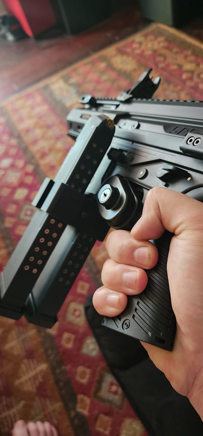 Customer photo review of Glock Mag Coupler (9mm/.40)
