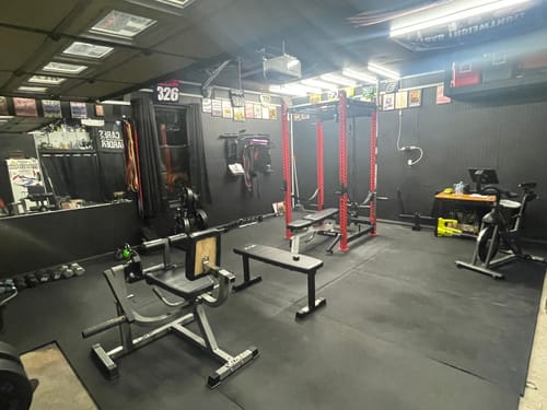 Customer photo review of P5 Four Post Power Rack Builder(3‘’×3‘’, 1" Holes, 90‘’H x 44‘’D)