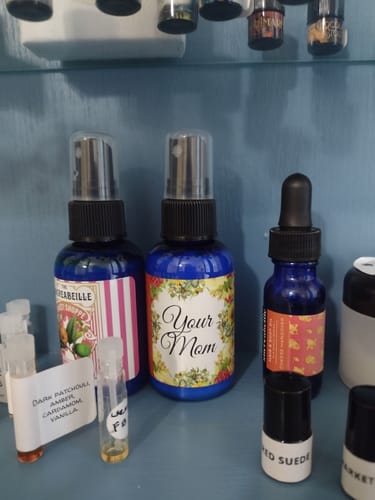 Customer photo review of Your Mom 2oz Body Mist