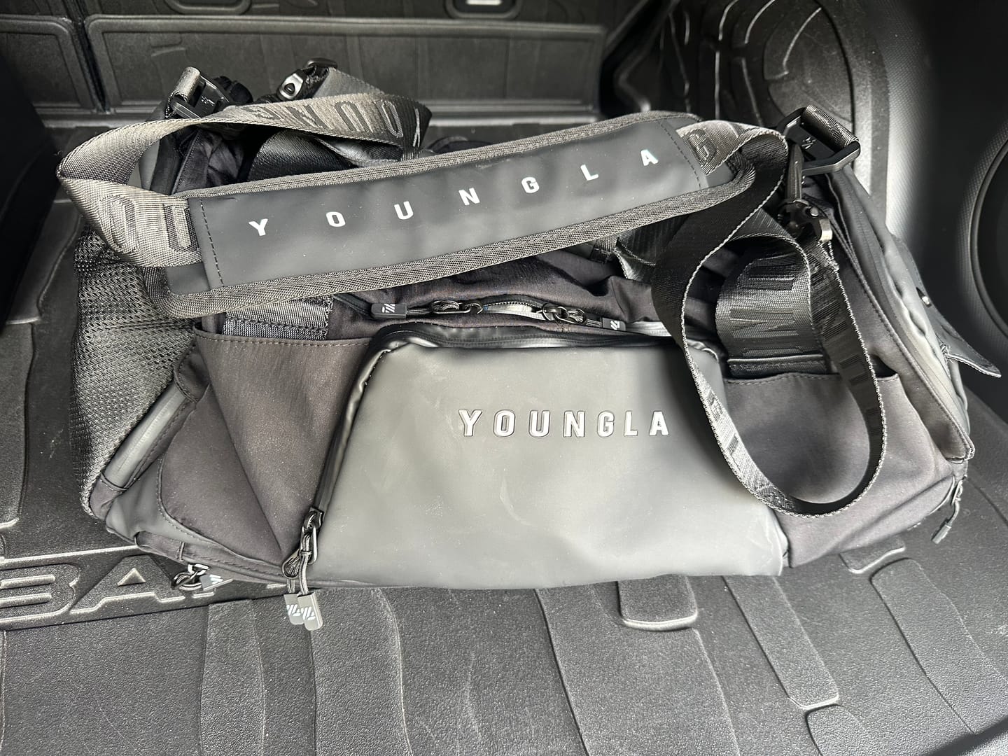 Customer photo review of 741 Hybrid Duffle Backpacks