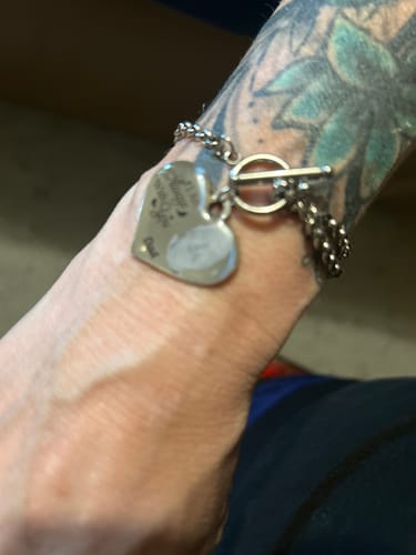 Customer photo review of Personalized Heart Bracelet I'm Always With You - Memorial Gift For Family, Friend
