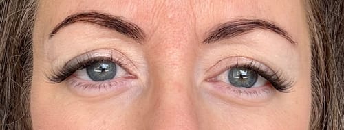 Customer photo review of Soft Definition Pre-Glued Lashes