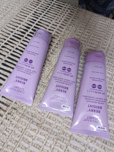 Customer photo review of Niacinamide Sunscreen | SPF 50 PA ++++ & Water Resistant