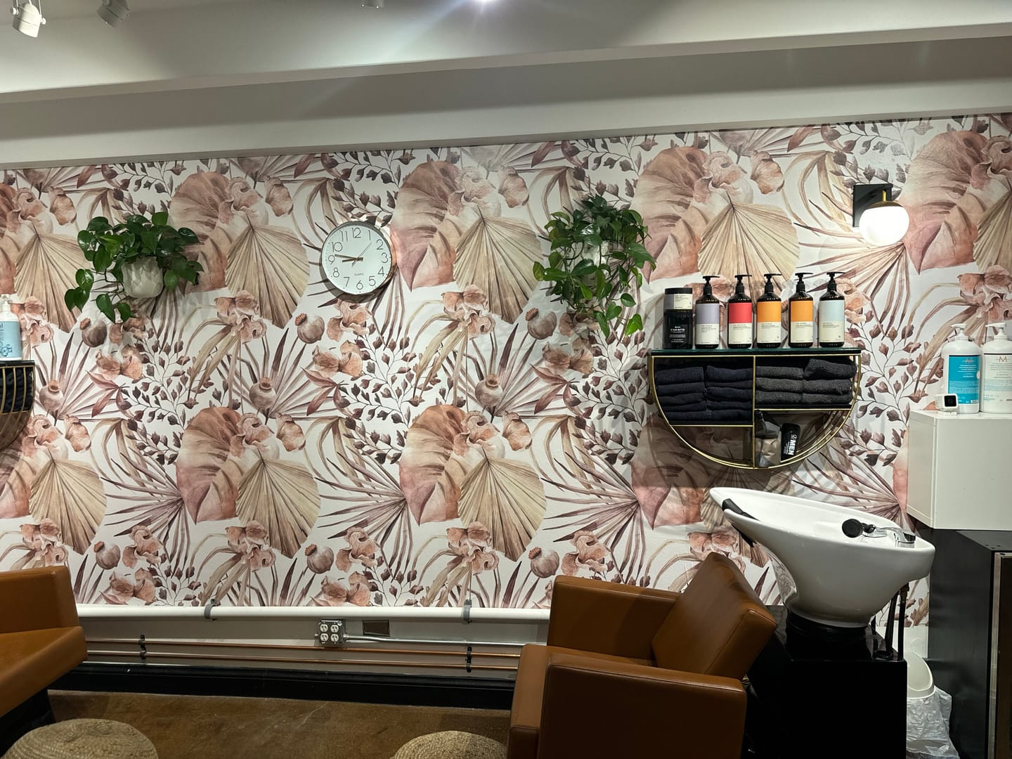 Customer photo review of Tropical Boho Leaves Wallpaper