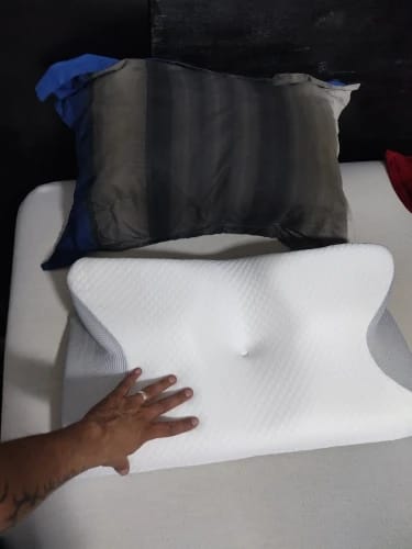 Customer photo review of Dreamers® Relief Pillow