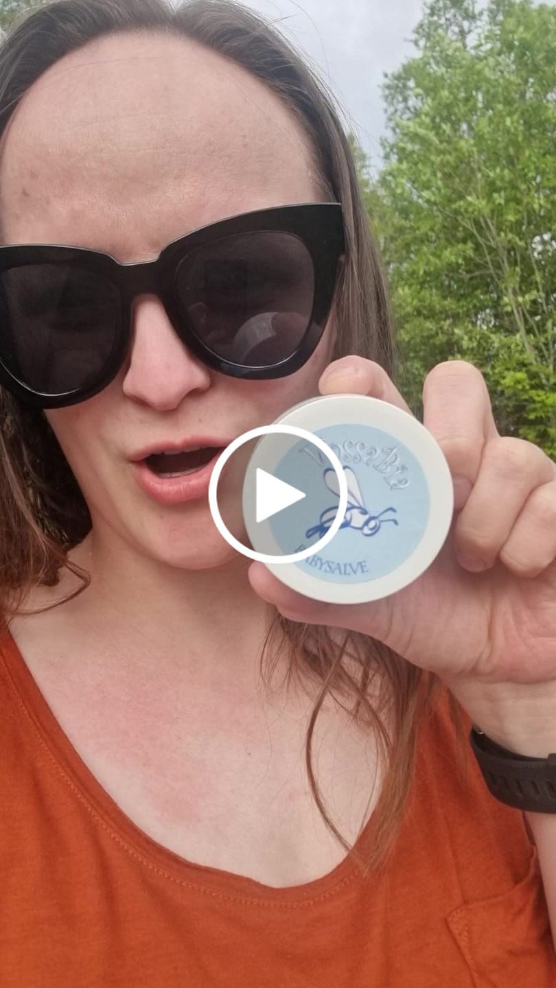 Vídeo reseña de un cliente sobre la pomada para bebés