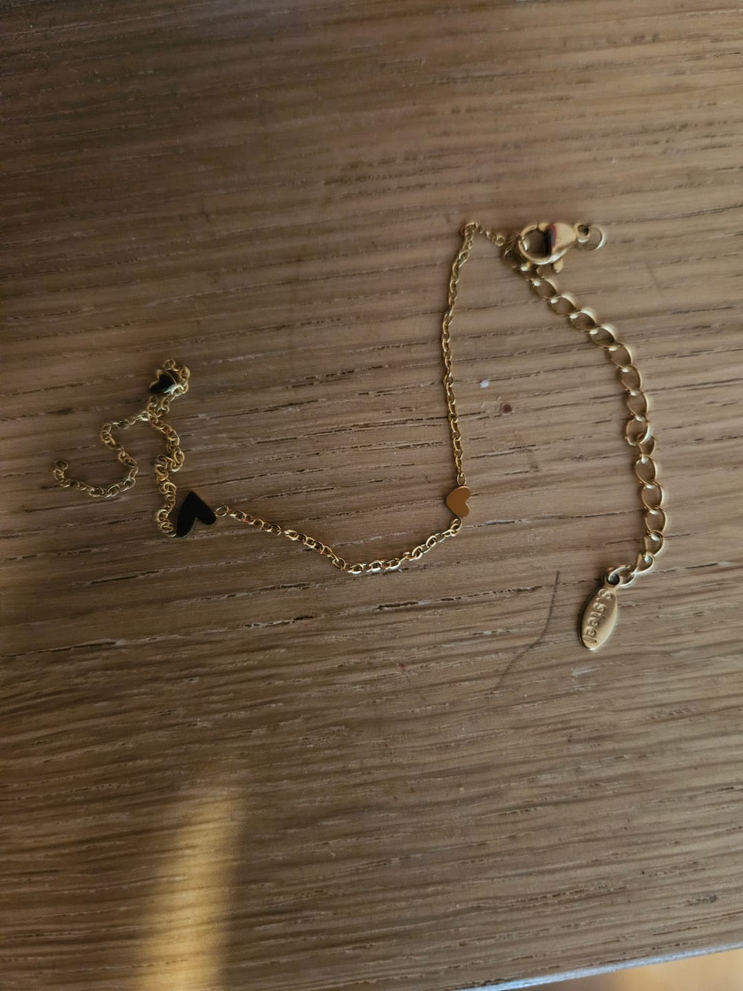Customer photo review of Sarah - 3 Small Hearts Bracelet Stainless Steel